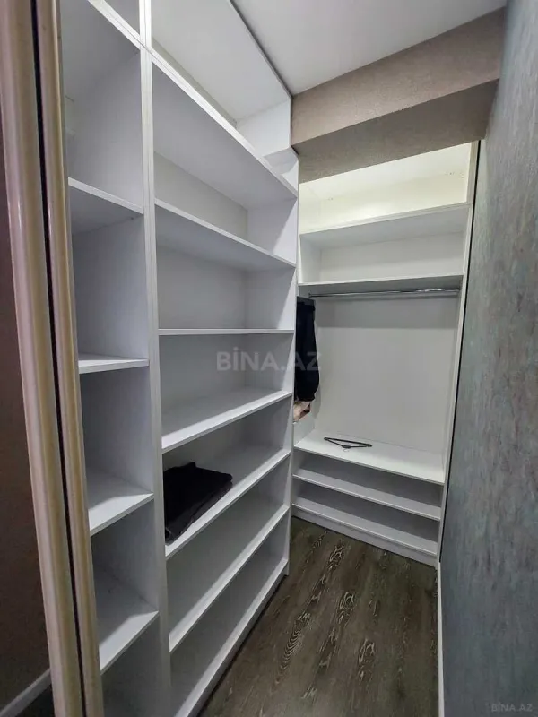 Kirayə verilir 3 otaqlı mənzil 122 m²