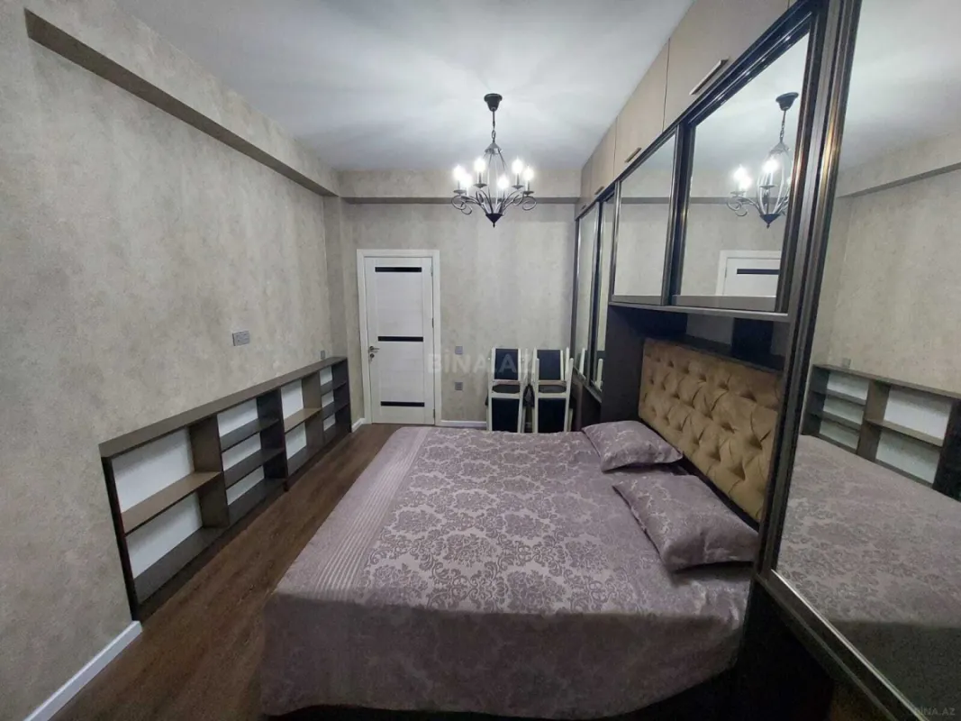 Kirayə verilir 3 otaqlı mənzil 122 m²