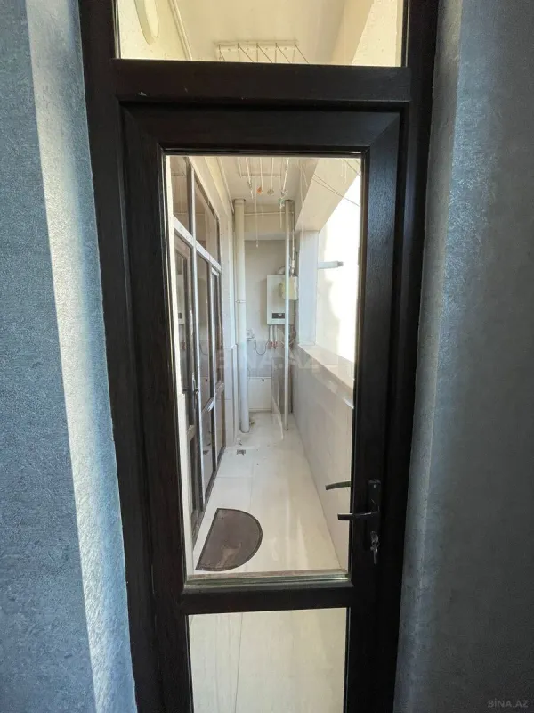 Kirayə verilir 3 otaqlı mənzil 122 m²