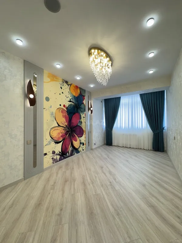 Satılır 3 otaqlı mənzil 110 m²