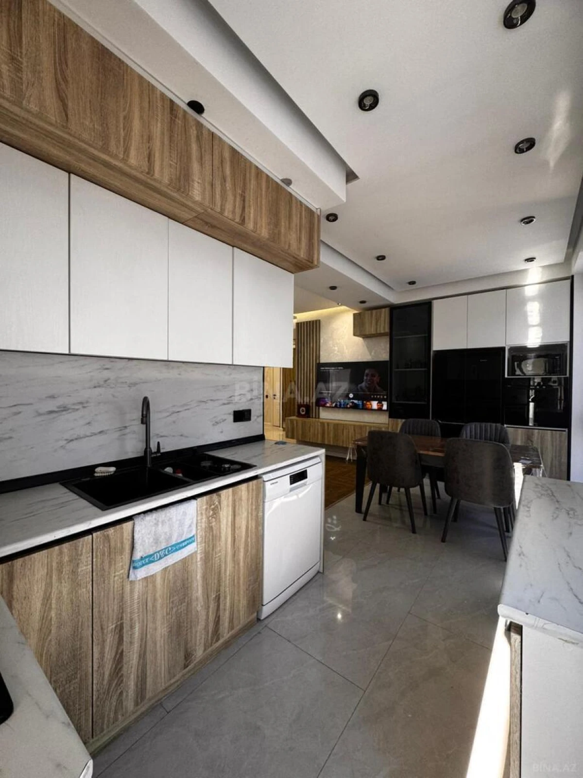 Kirayə verilir 3 otaqlı mənzil 90 m²