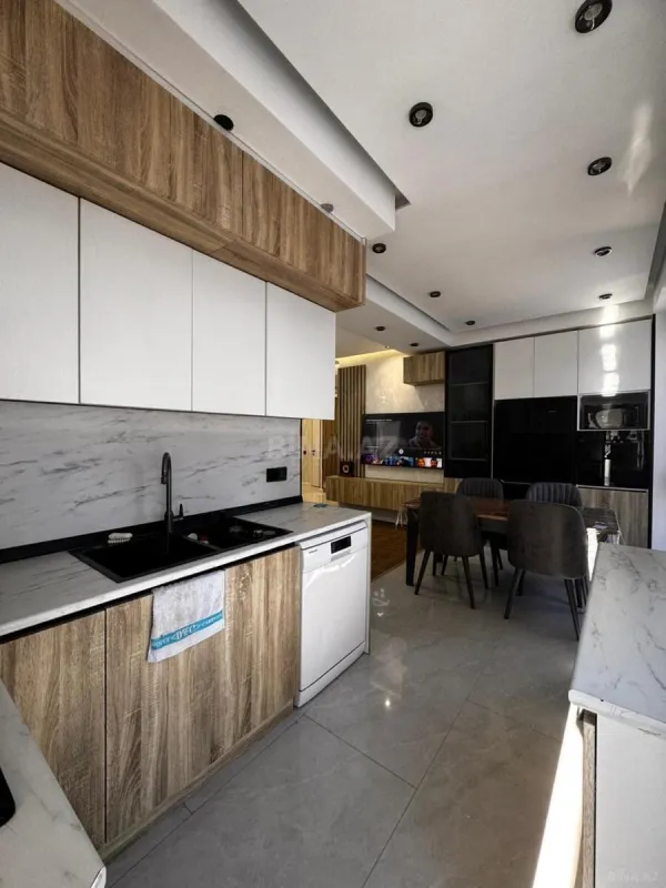 Kirayə verilir 3 otaqlı mənzil 90 m²