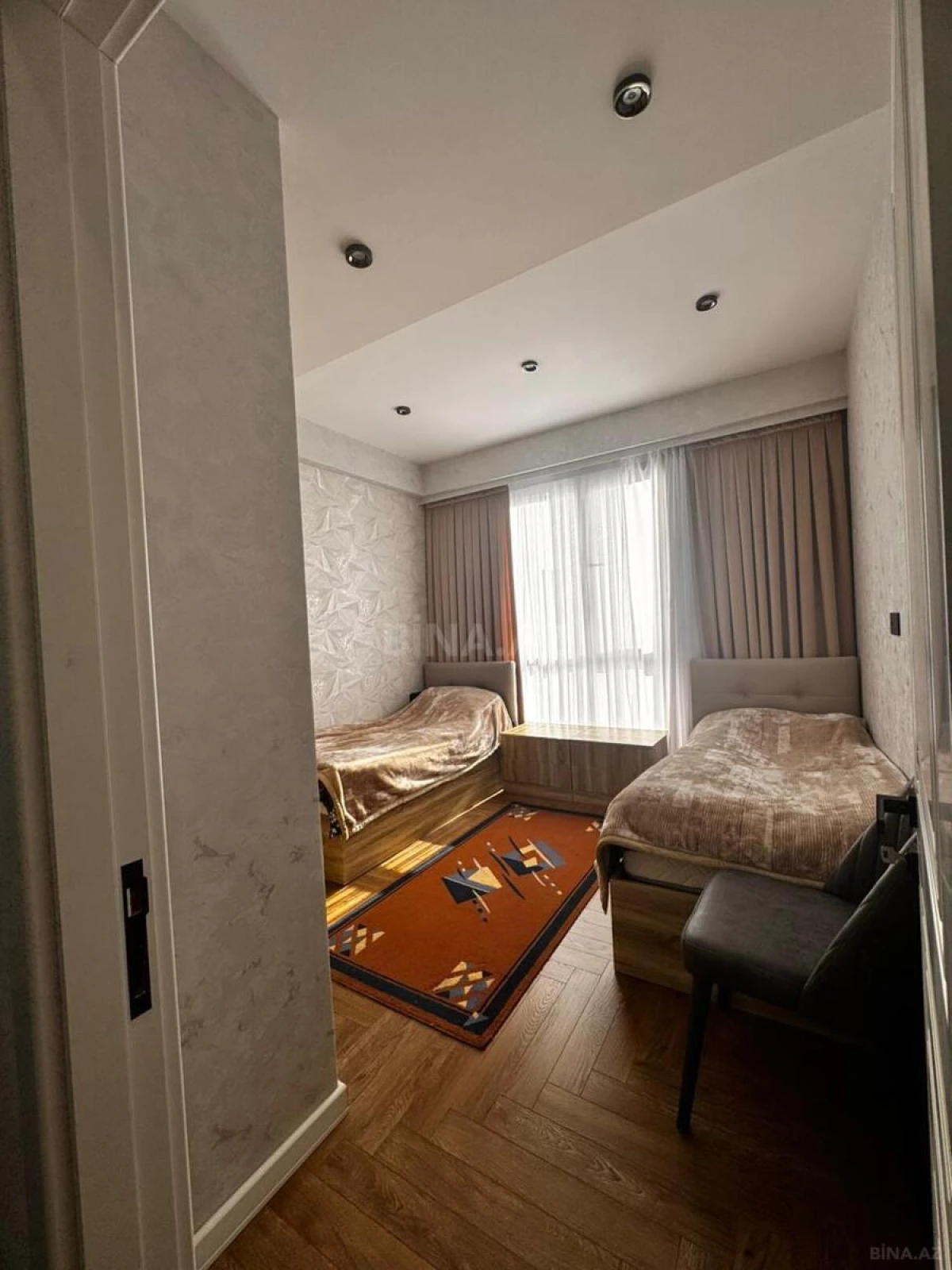 Kirayə verilir 3 otaqlı mənzil 90 m²
