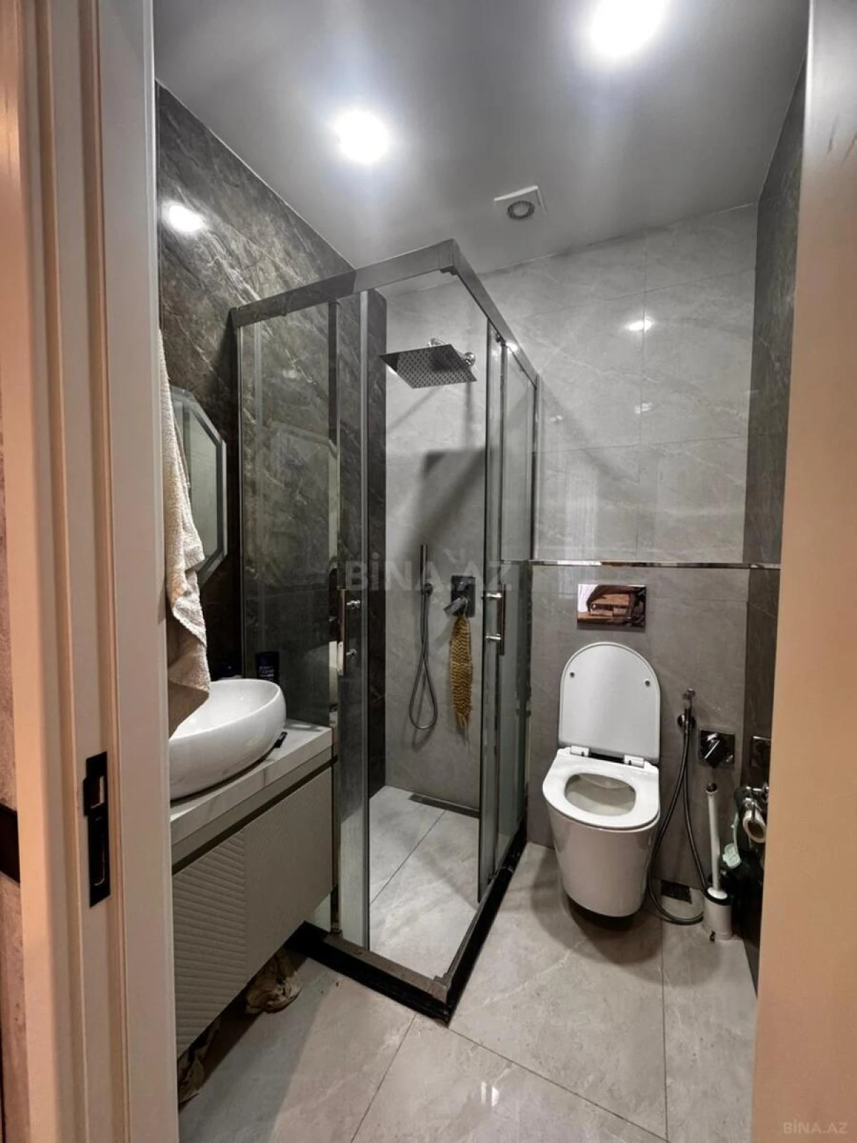 Kirayə verilir 3 otaqlı mənzil 90 m²