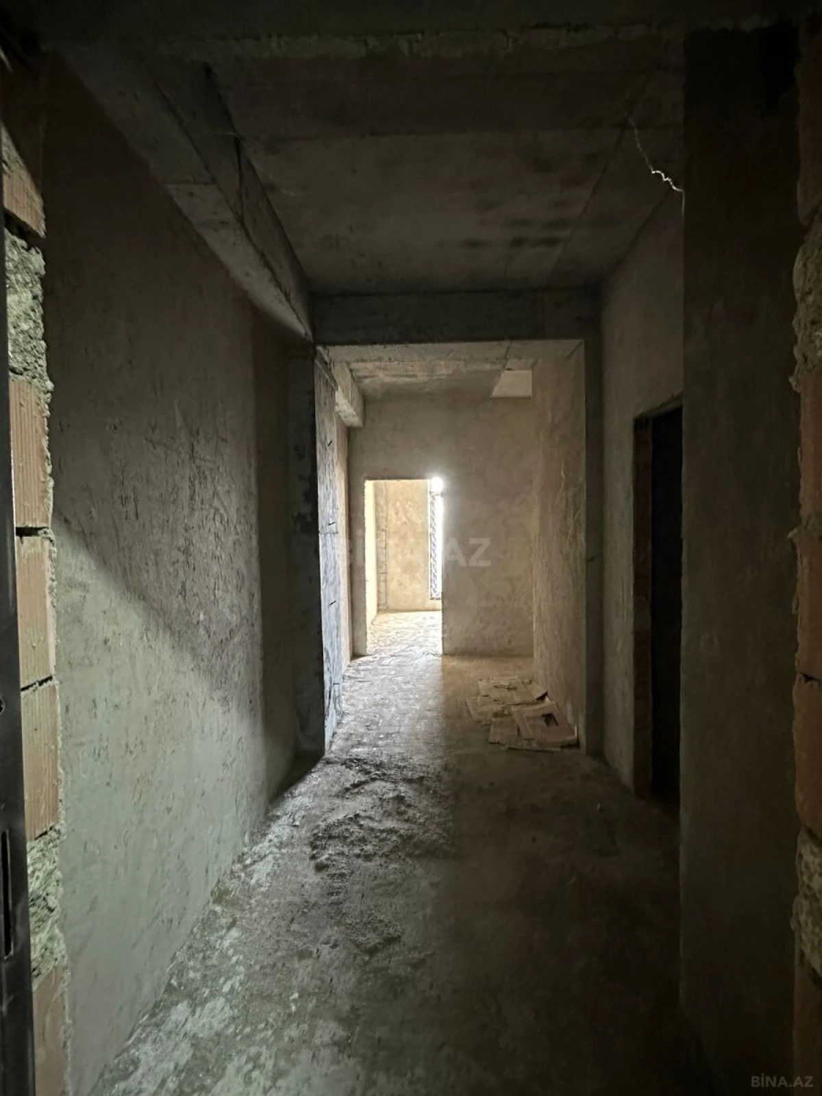 Satılır 1 otaqlı mənzil 78 m²