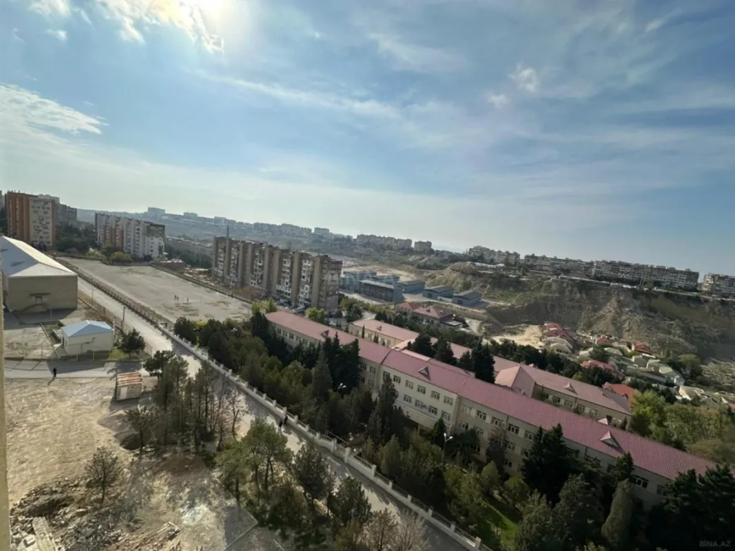 Satılır 1 otaqlı mənzil 78 m²