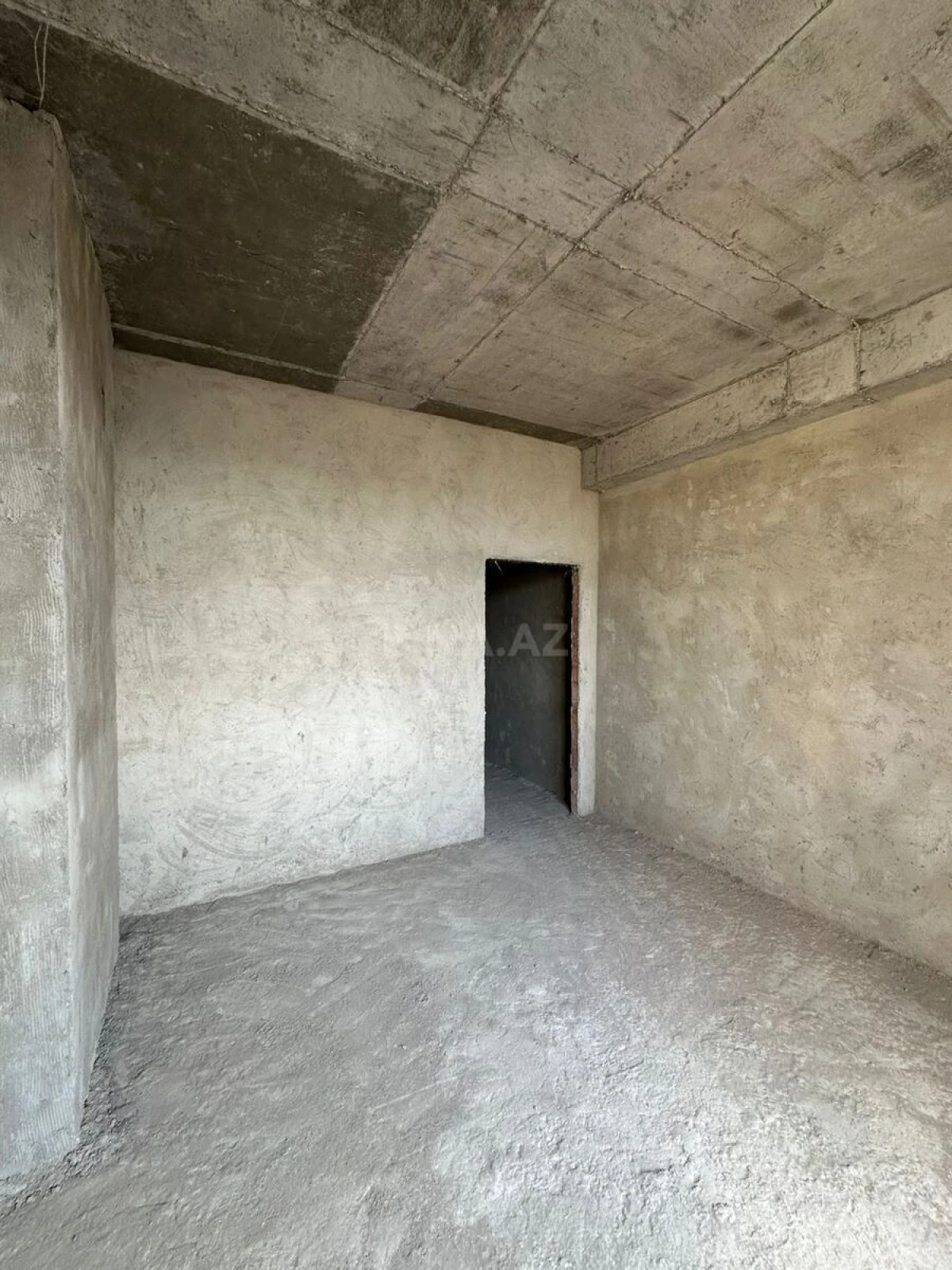 Satılır 1 otaqlı mənzil 78 m²