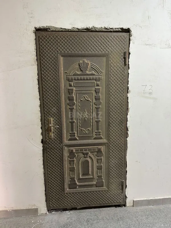 Satılır 1 otaqlı mənzil 78 m²