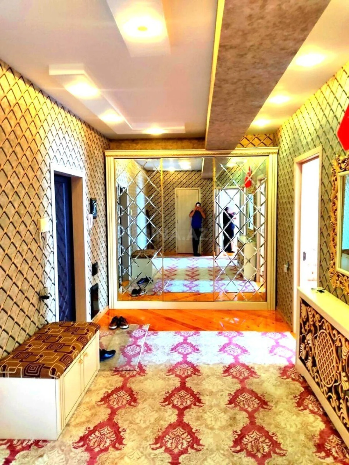 Kirayə verilir 2 otaqlı mənzil 90 m²