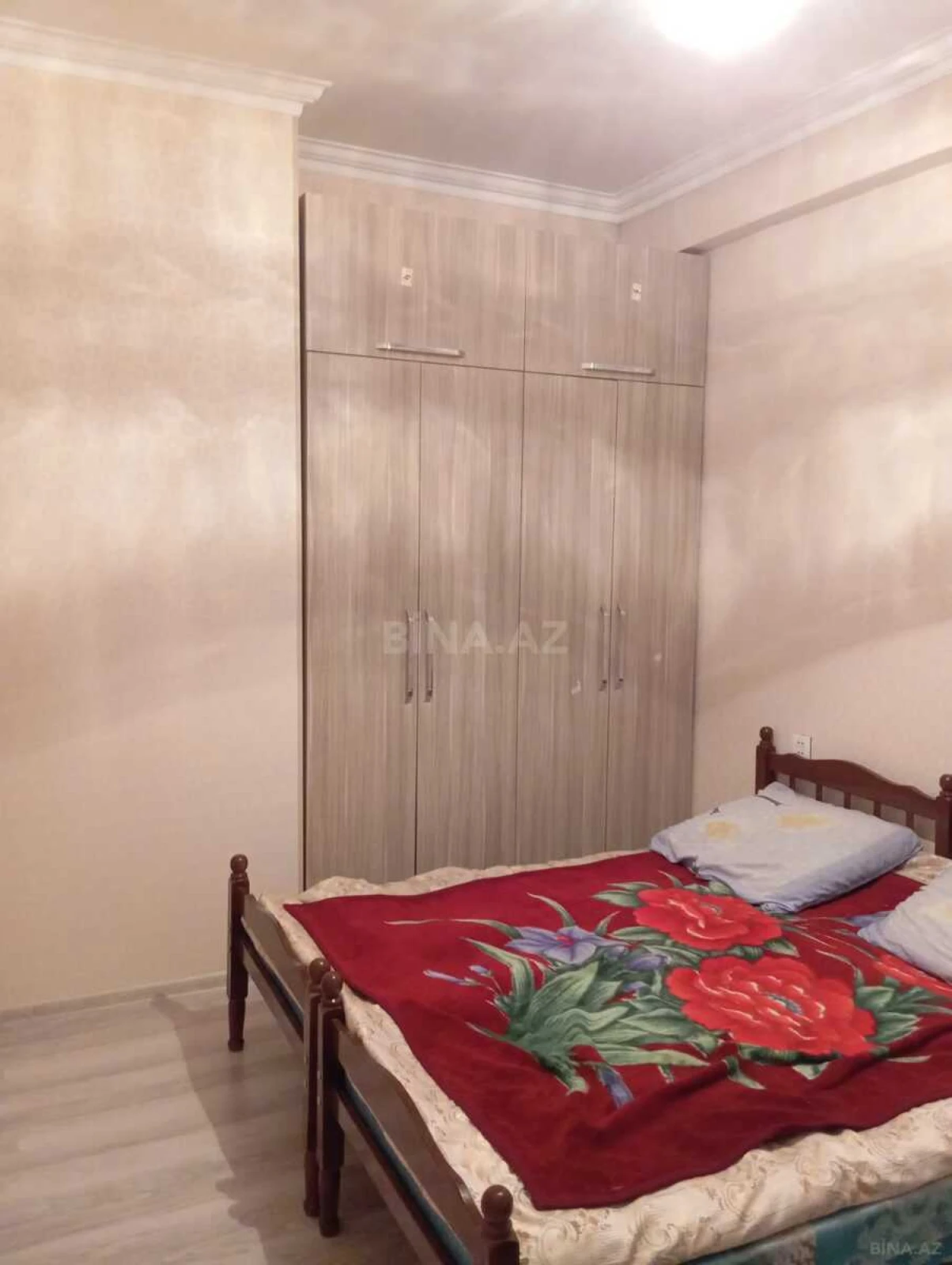 Kirayə verilir 2 otaqlı mənzil 55 m²