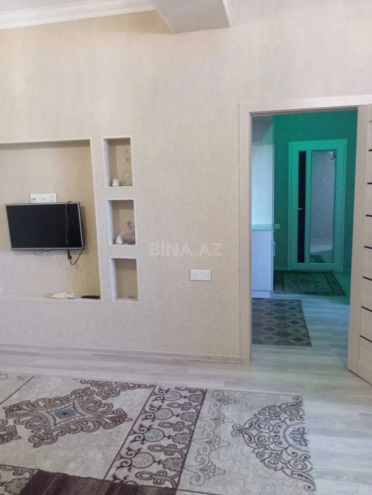 Kirayə verilir 2 otaqlı mənzil 55 m²