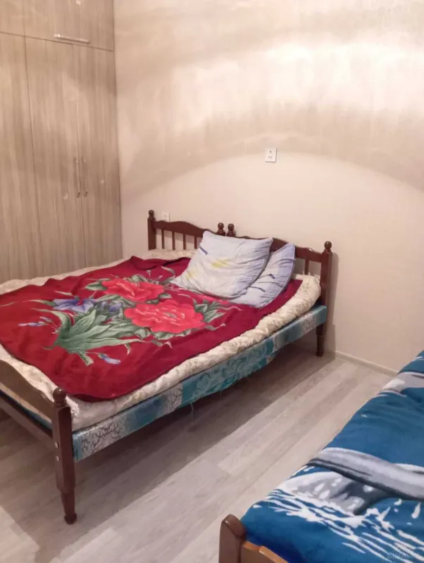 Kirayə verilir 2 otaqlı mənzil 55 m²