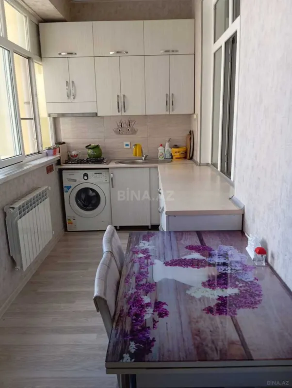 Kirayə verilir 2 otaqlı mənzil 55 m²