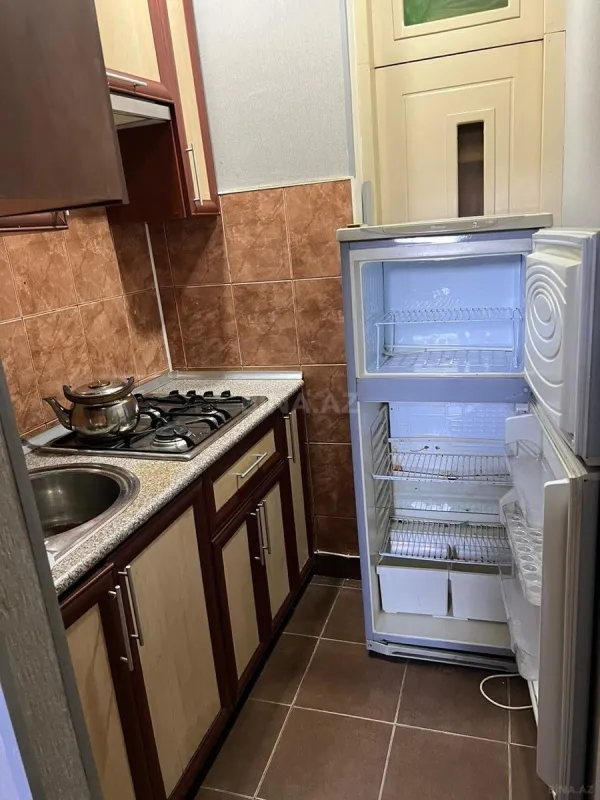 Satılır 2 otaqlı mənzil 30 m²