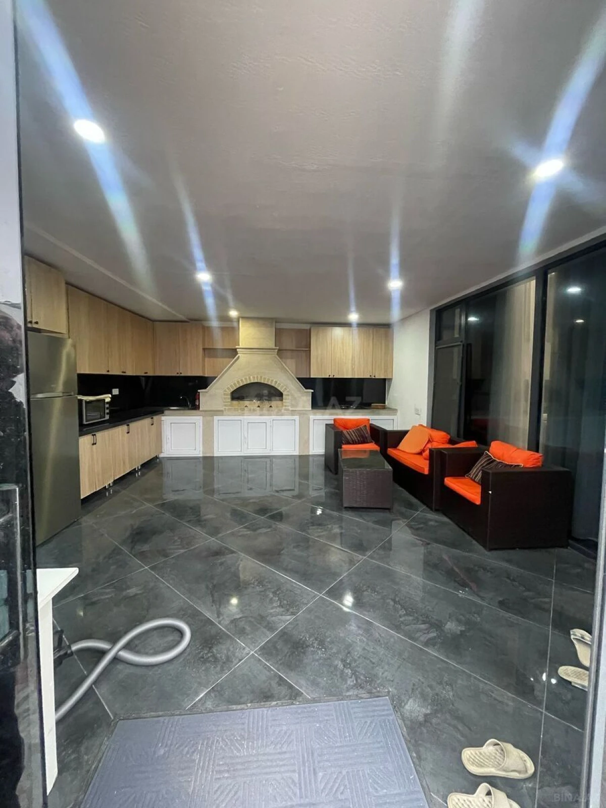 Kirayə verilir 4 otaqlı həyət evi 260 m²