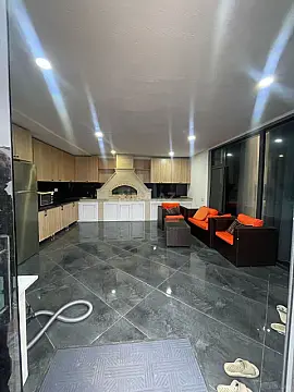 Kirayə verilir 4 otaqlı həyət evi 260 m²