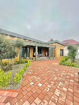 Kirayə verilir 4 otaqlı həyət evi 260 m²
