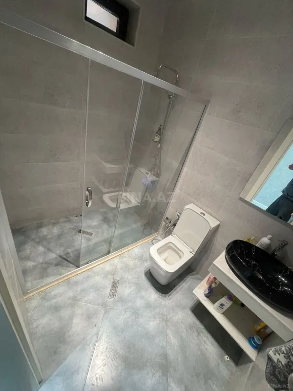 Kirayə verilir 4 otaqlı həyət evi 260 m²