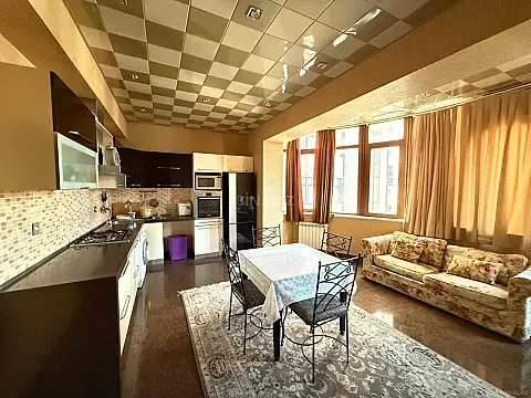 Satılır 3 otaqlı mənzil 110 m² — Bakı, Nəsimi 3 otaq 110.00 m²