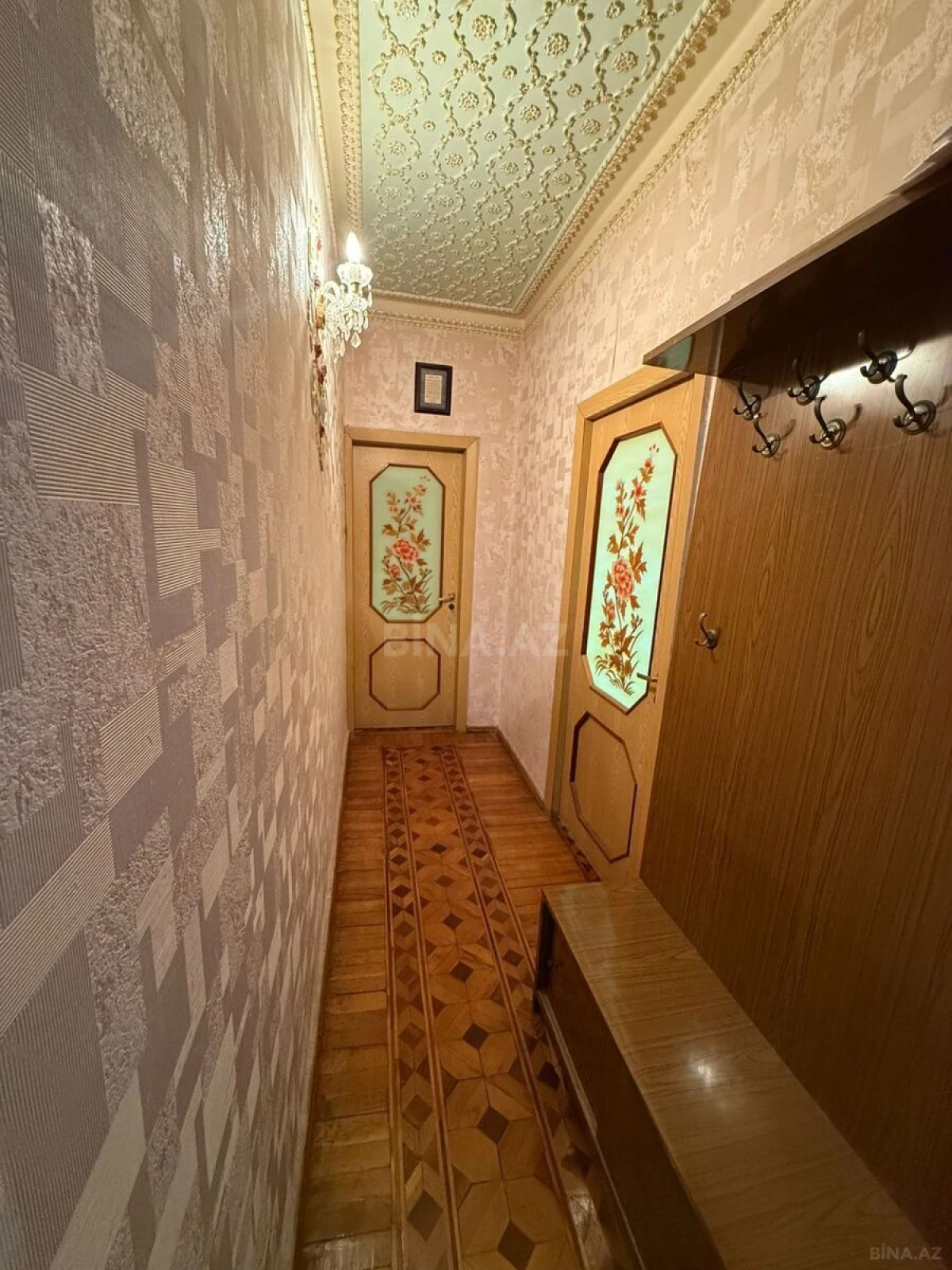 Satılır 4 otaqlı mənzil 120 m²