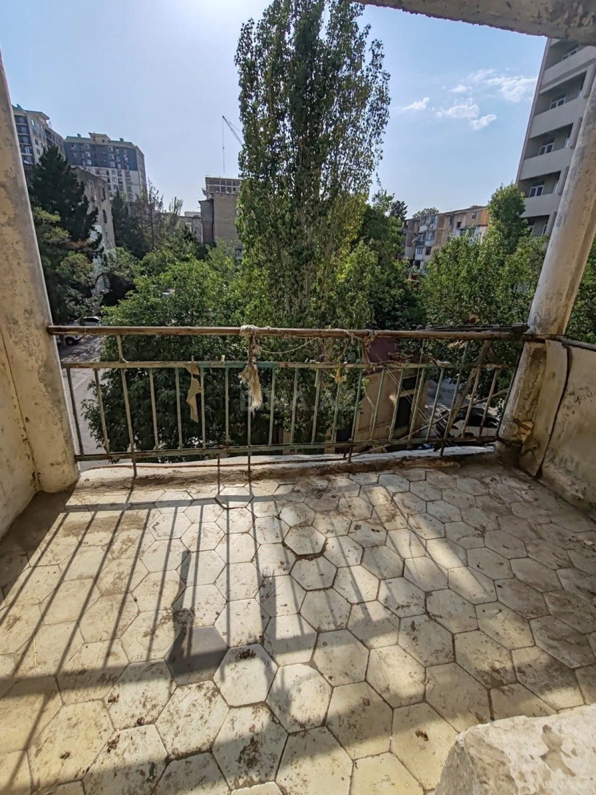 Satılır 3 otaqlı mənzil 75 m²