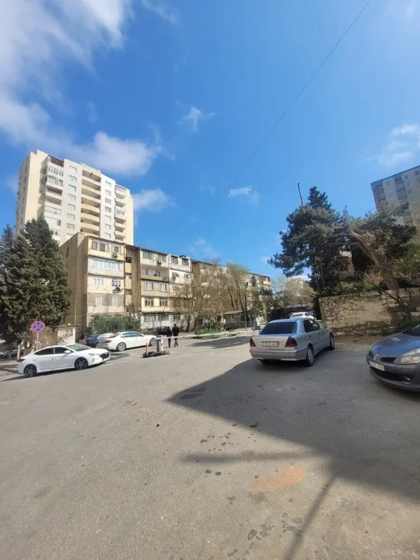 Satılır 3 otaqlı mənzil 75 m²