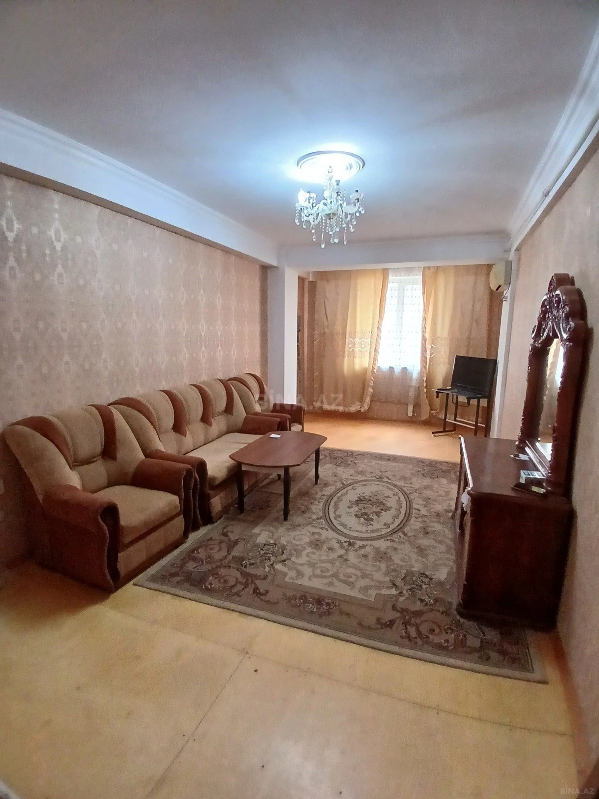 Kirayə verilir 2 otaqlı mənzil 60 m²