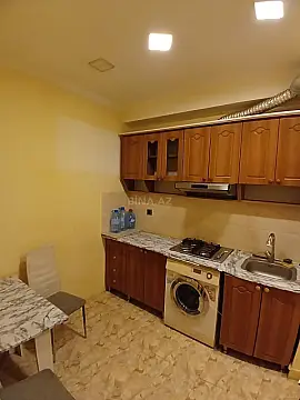 Kirayə verilir 2 otaqlı mənzil 60 m²