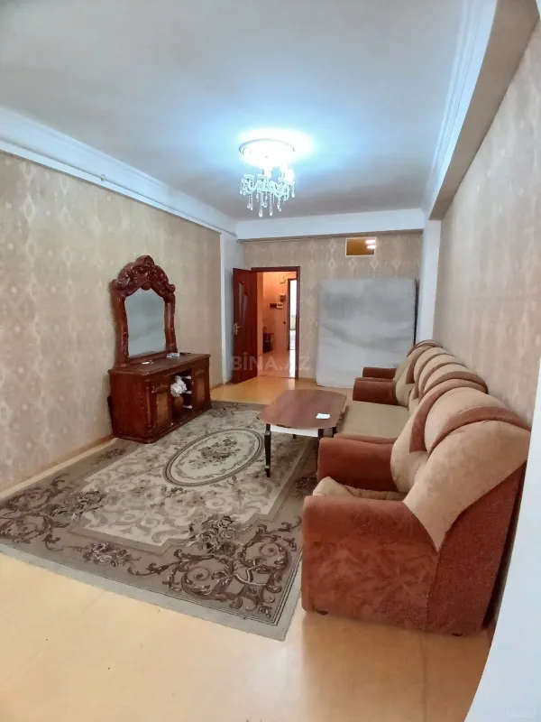 Kirayə verilir 2 otaqlı mənzil 60 m²