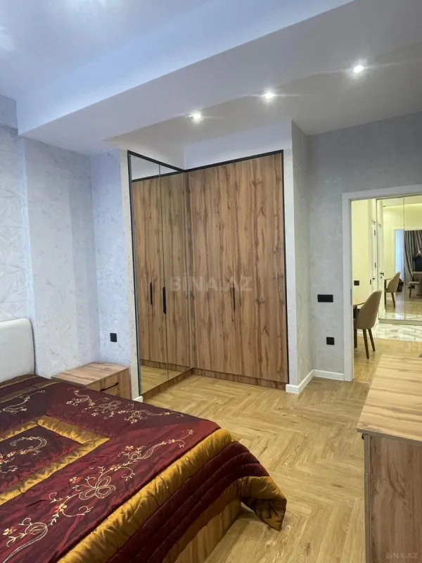 Kirayə verilir 2 otaqlı mənzil 60 m²