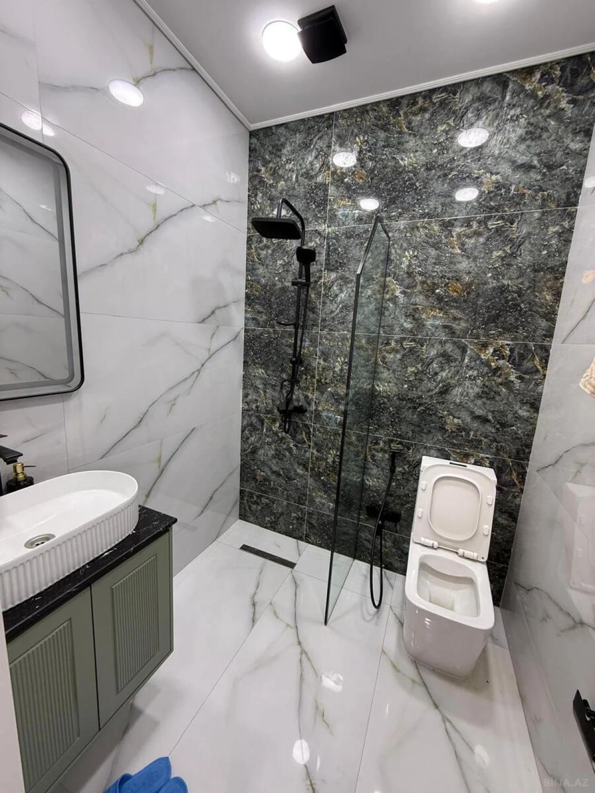 Kirayə verilir 4 otaqlı həyət evi 300 m²