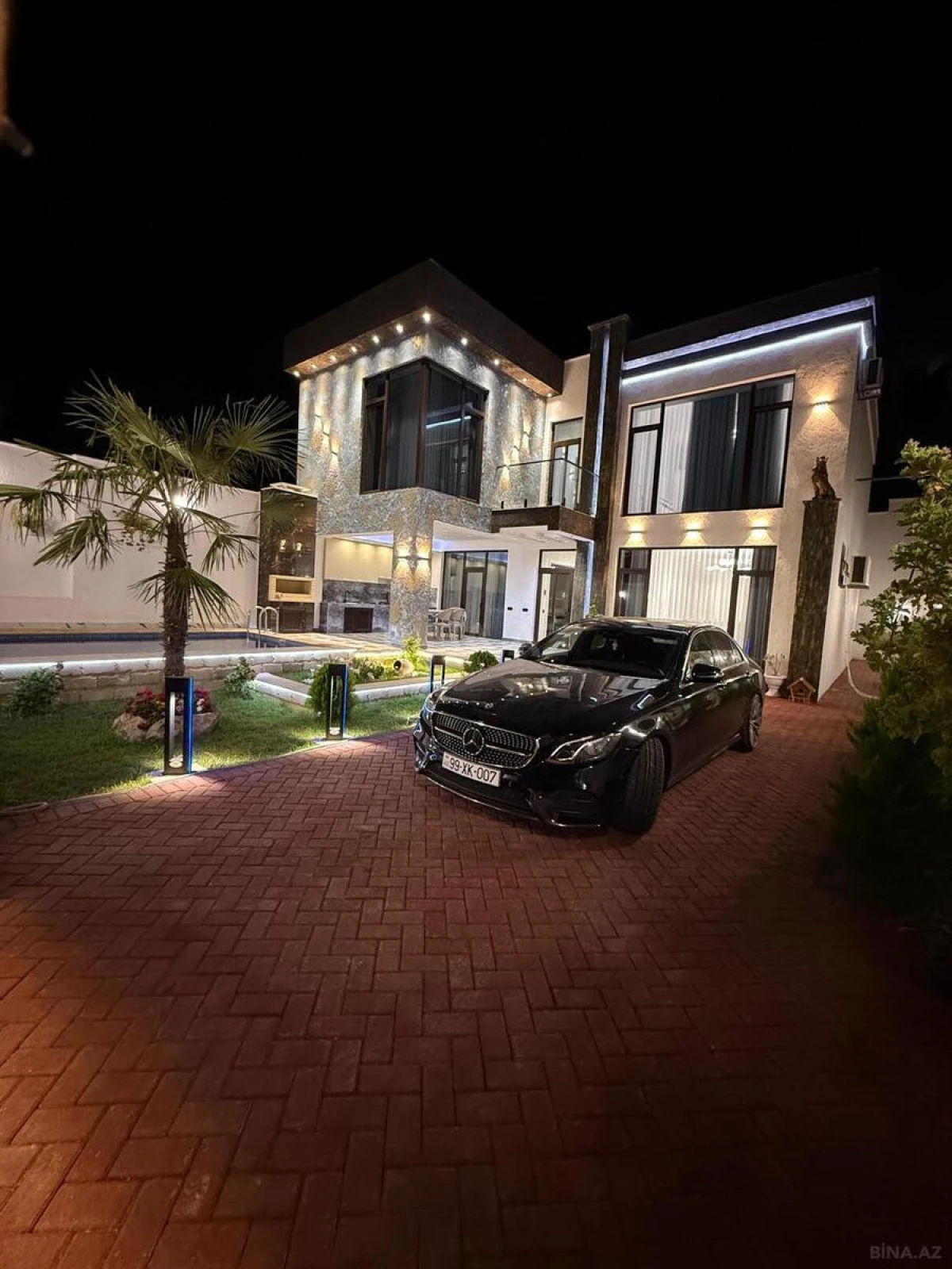 Kirayə verilir 4 otaqlı həyət evi 300 m²