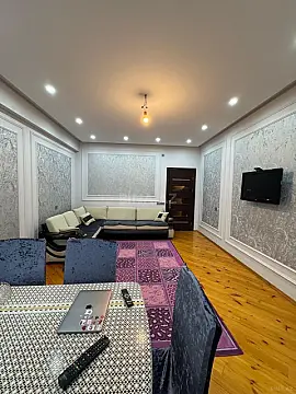 Satılır 2 otaqlı mənzil 70 m²