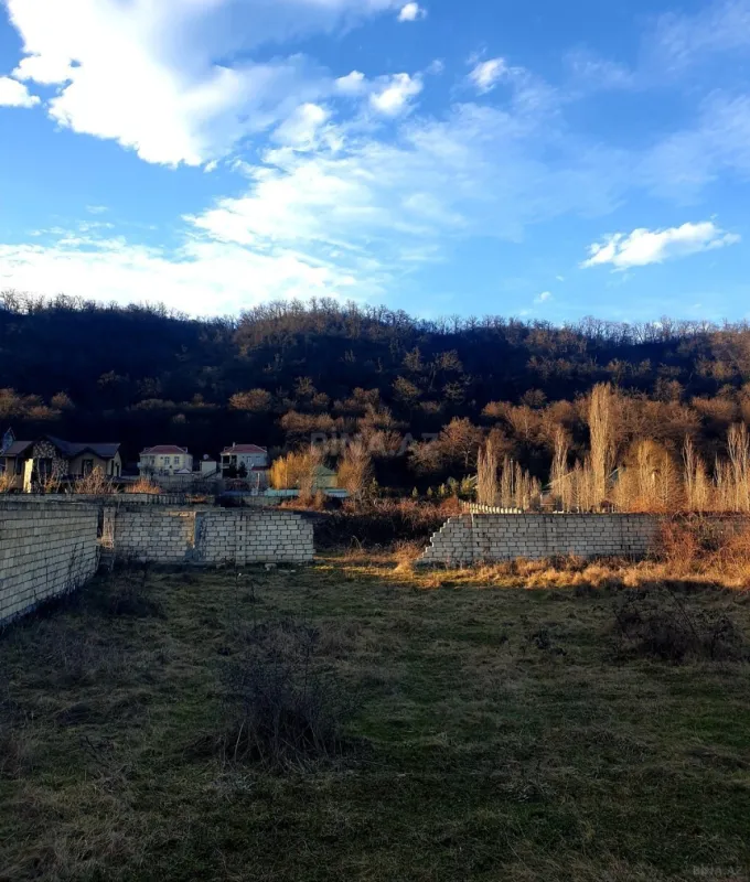 Satılır torpaq sahəsi 12 m²