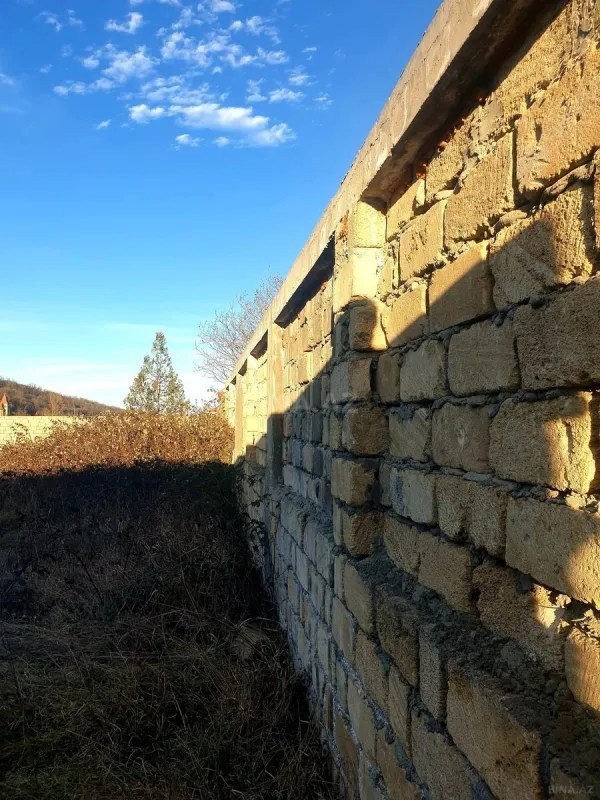 Satılır torpaq sahəsi 12 m²