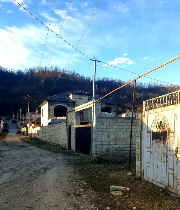 Satılır torpaq sahəsi 12 m²