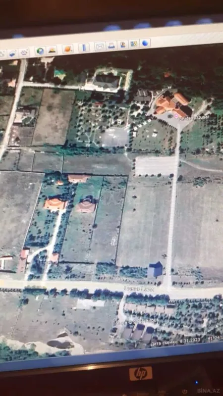 Satılır torpaq sahəsi 12 m²