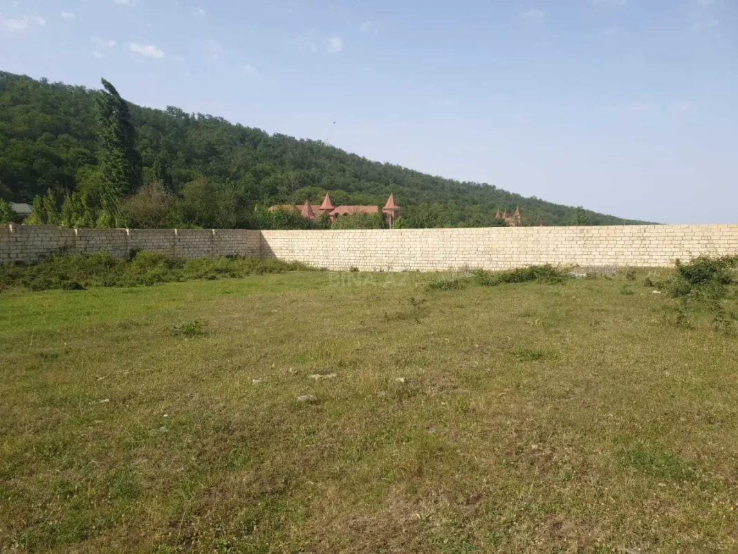 Satılır torpaq sahəsi 12 m²