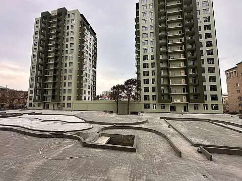 Satılır 2 otaqlı mənzil 50 m²