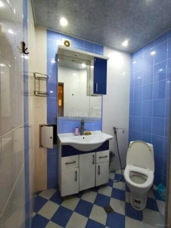 Kirayə verilir 3 otaqlı mənzil 195 m²