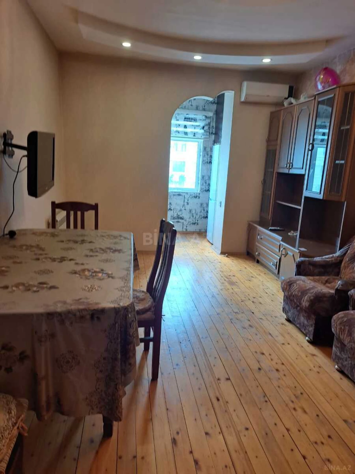Kirayə verilir 2 otaqlı mənzil 50 m²