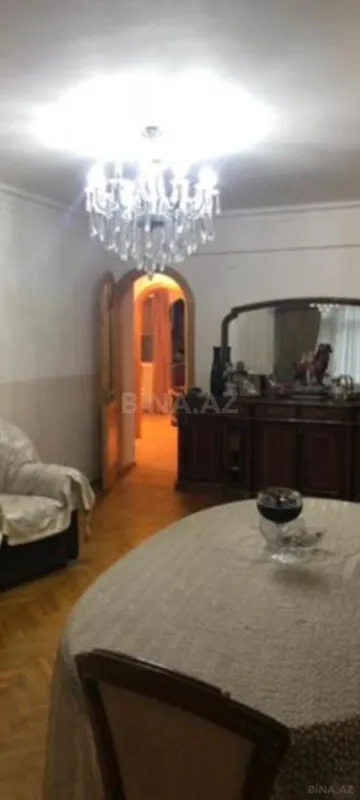 Satılır 2 otaqlı mənzil 58 m²