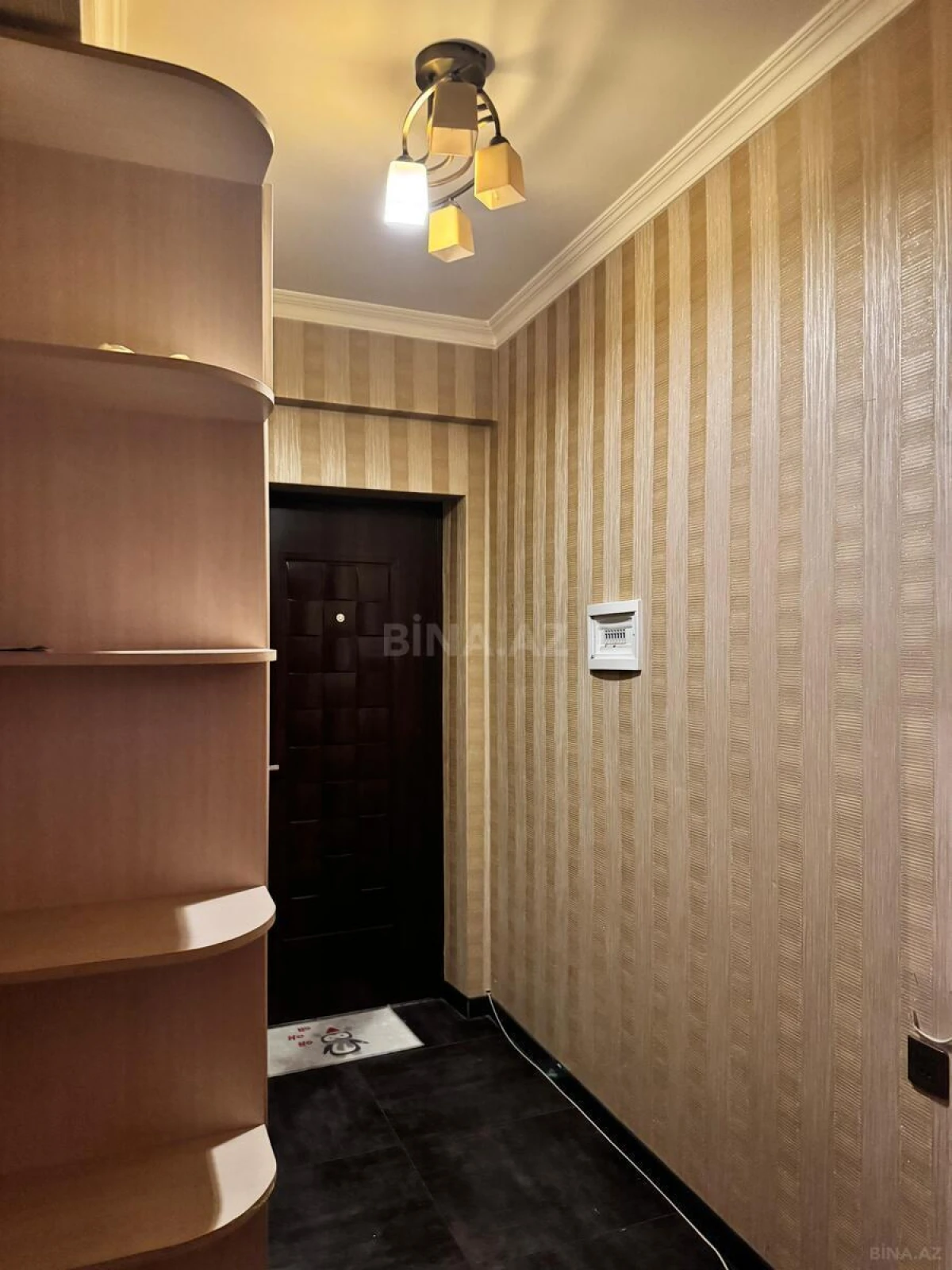 Kirayə verilir 2 otaqlı mənzil 60 m²