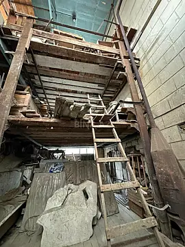 Satılır obyekt 450 m²