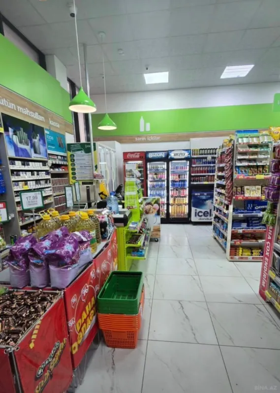 Satılır obyekt 135 m²