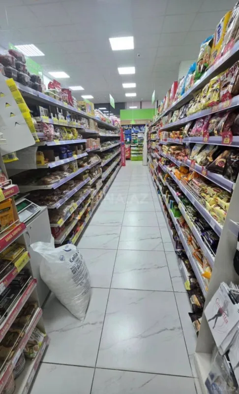 Satılır obyekt 135 m²