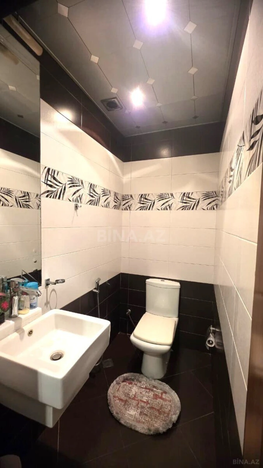 Satılır 3 otaqlı mənzil 125 m²