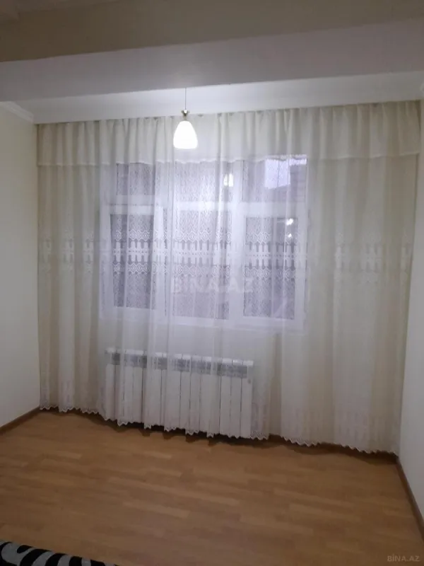 Kirayə verilir 2 otaqlı mənzil 50 m²