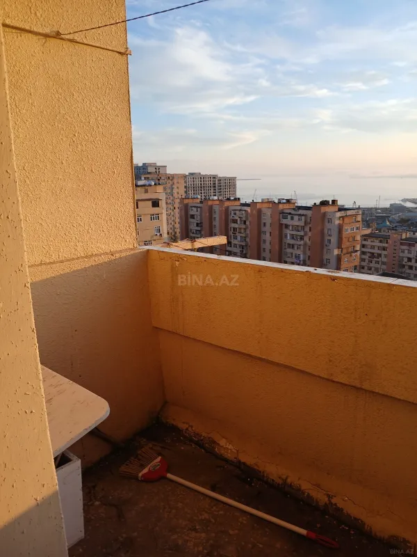 Satılır 3 otaqlı mənzil 80 m²