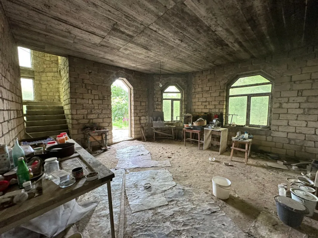 Satılır obyekt 1200 m²